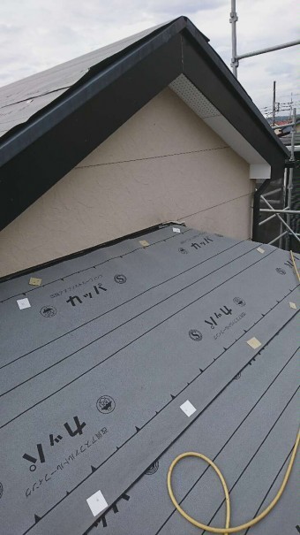 下屋根の下葺き