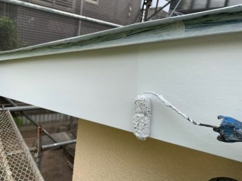 東京都東大和市 屋根葺き替え、外壁塗装工事 付帯部塗装 軒天塗装