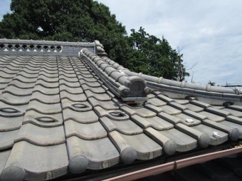 和型瓦屋根葺き替え 施工前