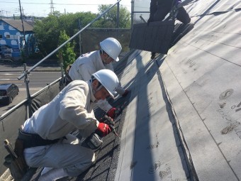 所沢市和ケ原 屋根カバー、天窓撤去、外壁塗装工事 屋根材セネター施工