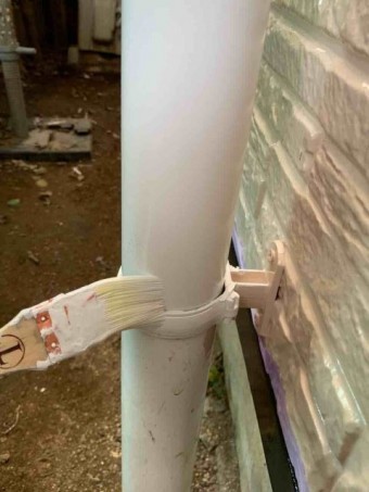 入間市 付帯部 雨樋塗装作業 (3)