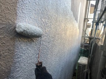 外壁塗装の下塗り