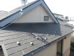 所沢市 東所沢 現地調査 外壁の苔汚れ スレート屋根の破損を確認2