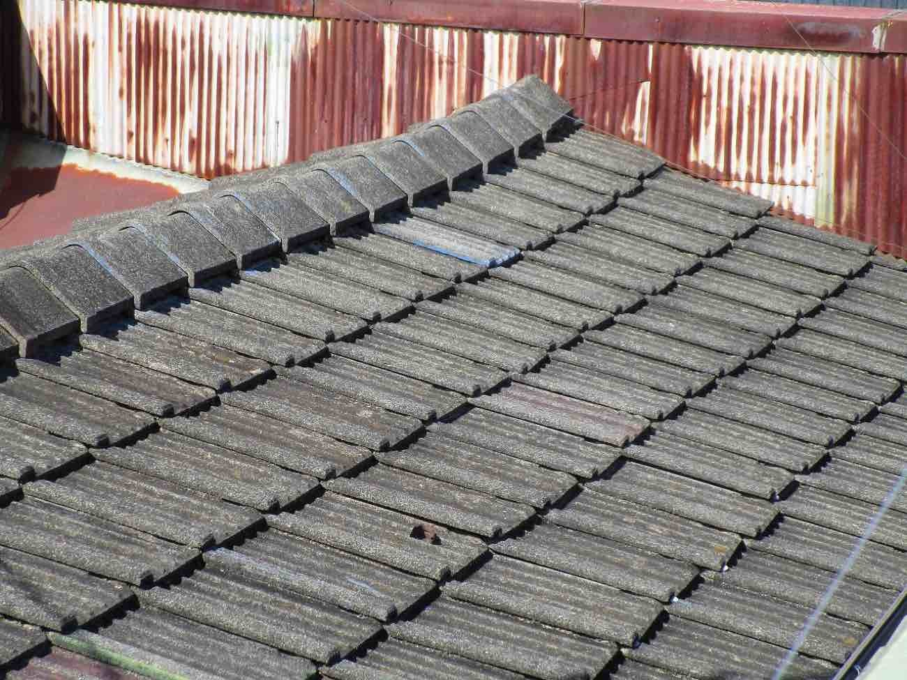 所沢市 築35年のセメント瓦のお家の現地調査 所沢 入間 狭山市で屋根工事や雨漏り修繕なら街の屋根やさん所沢店