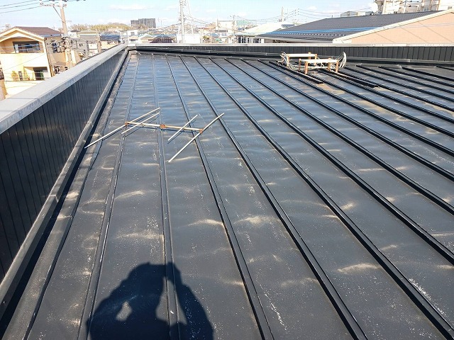 残置資材のある屋根面