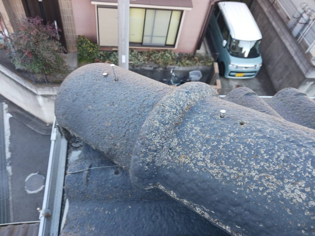 端部棟瓦の釘浮き