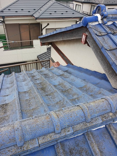 取り合い部の瓦屋根