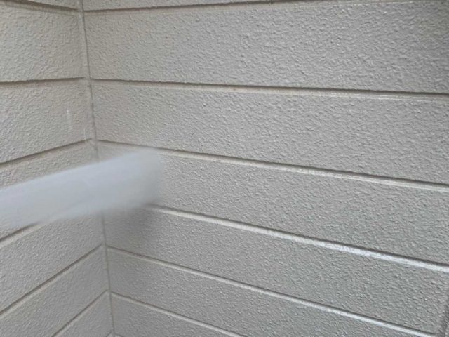 狭山市広瀬台　屋根・外壁塗装　高圧洗浄作業 (6)