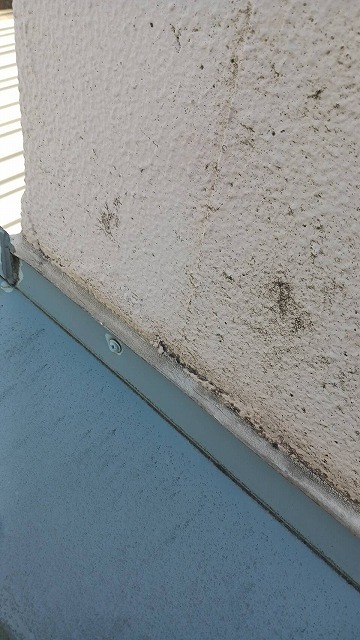 外壁際シーリングの痩せ