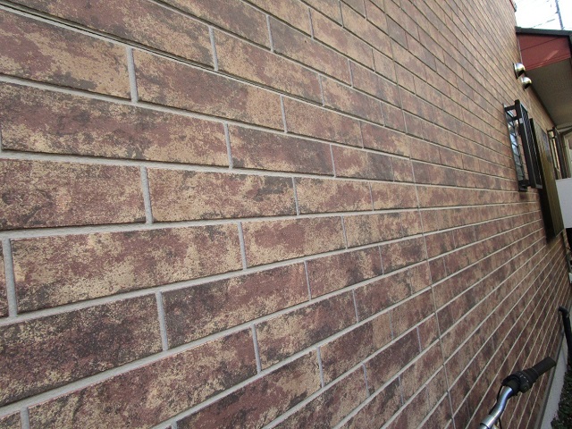 狭山市広瀬　屋根・外壁塗装　ベランダ防水　現地調査　外壁の劣化