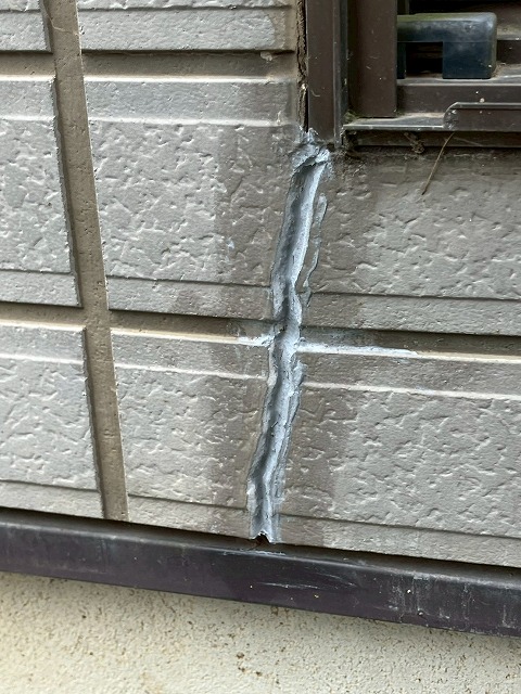 劣化したシーリング部分