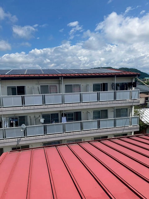 所沢市で売電期間終了前に太陽光パネルとガルバリウム屋根を定期点検、塗装時期も確認しました