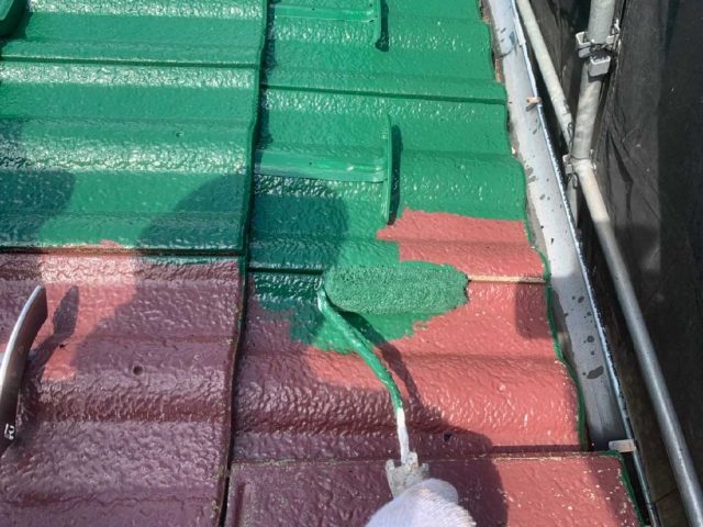 狭山市広瀬台　屋根・外壁塗装　屋根塗装作業 (2)