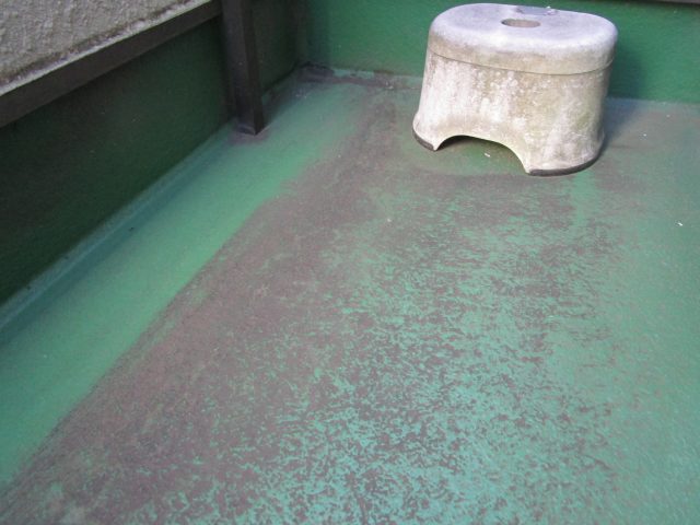 入間市　ベランダ劣化　強靭な塗膜で防水ができるベランダ防水工事